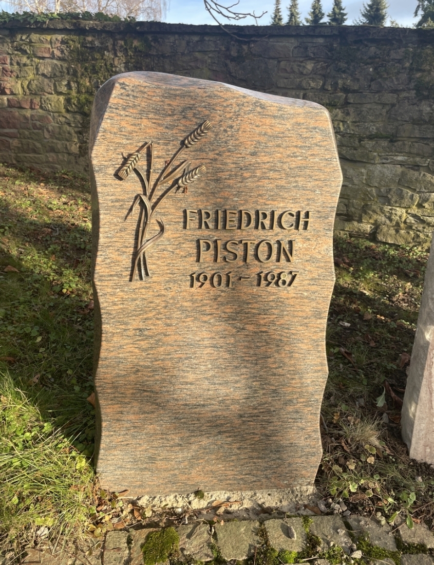 Waldenserweg Palmbach "Platz der Erinnerung" Grabstein von Friedrich PISTON